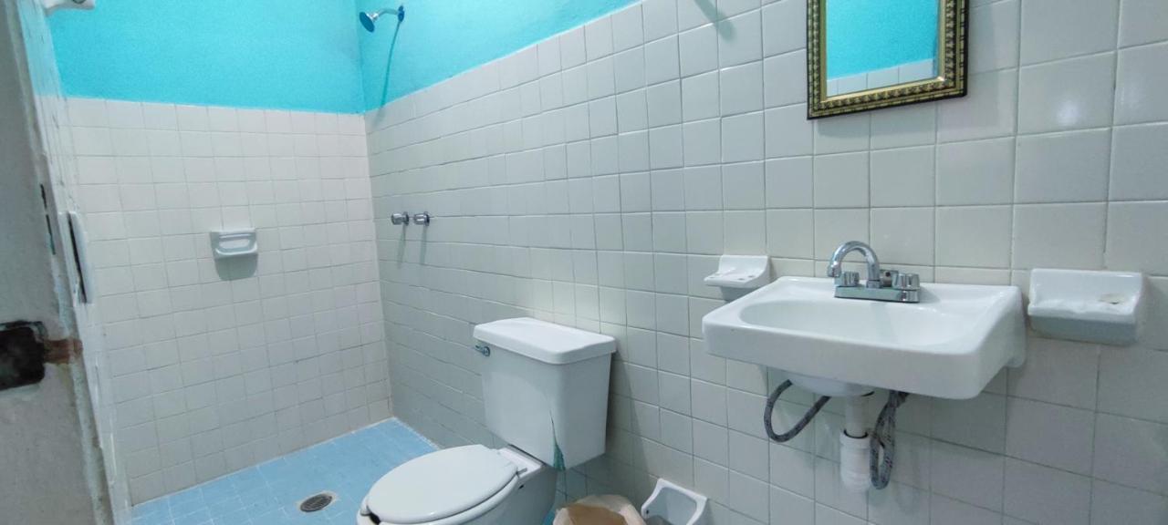 Villas Del Carmen Hostal Palenque Εξωτερικό φωτογραφία